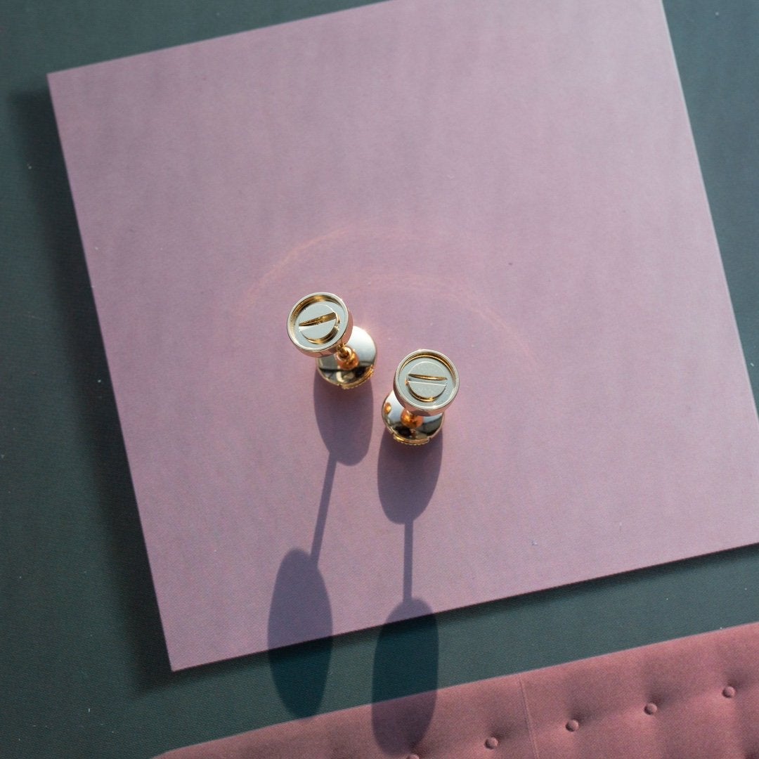 [⭐Veyra]LOVE EARRINGS PINK GOLD 10MM