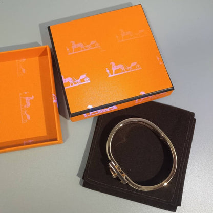 [⭐Veyra]H ROUGE BRACELET