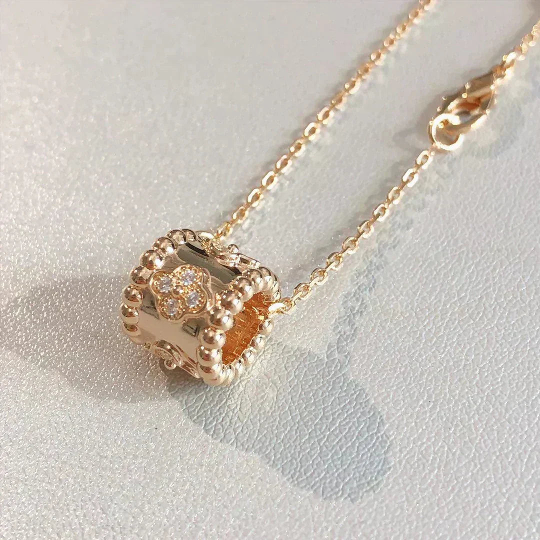 [⭐Veyra]PERLEE PEDANT NECKLACE GOLD / ROSE GOLD
