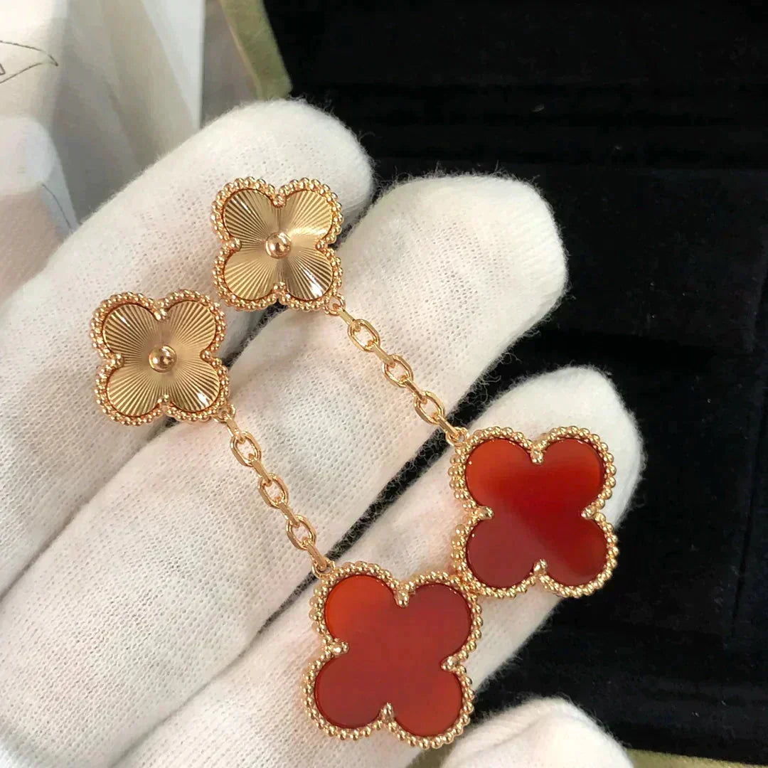 [⭐Veyra]CLOVER 2 MOTIF  LASER CARNELIAN EARRINGS