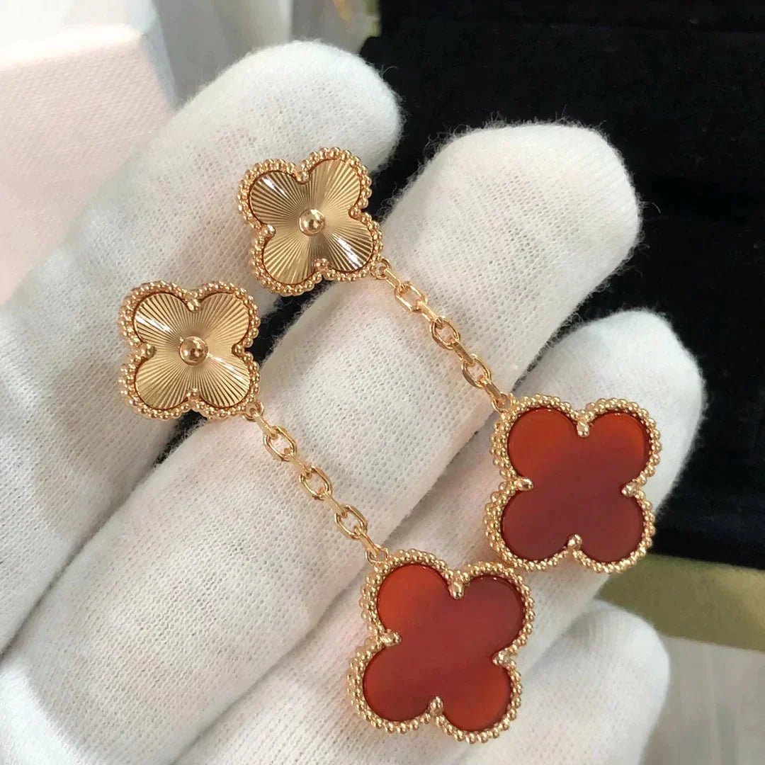 [⭐Veyra]CLOVER 2 MOTIF  LASER CARNELIAN EARRINGS