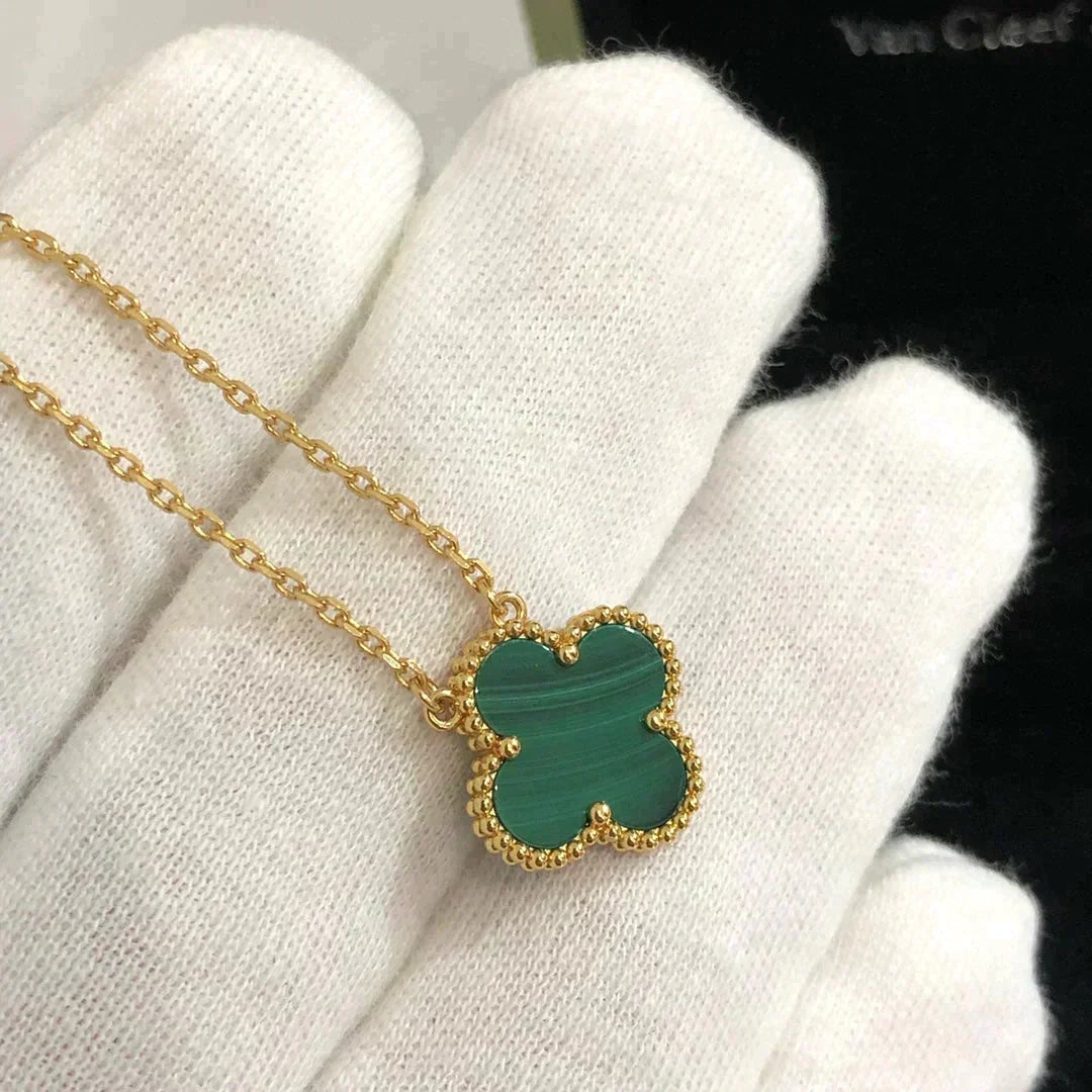 [⭐Veyra]CLOVER 15MM MALACHITE SINGLE FLOWER  NECKLACE