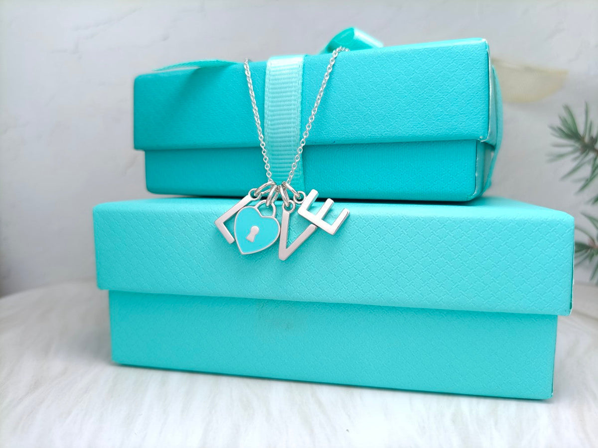 [⭐Veyra Jewels]LOVE TEXT PEDANT NECKLACE