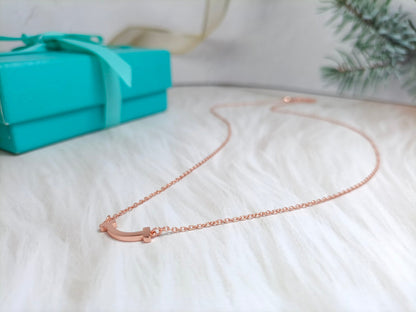 [⭐Veyra Jewels]MINI SMILE PEDANT NECKLACE