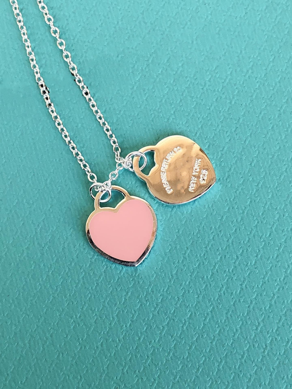 [⭐Veyra Jewels]DOUBLE HEART PEDANT SILVER NECKLACE
