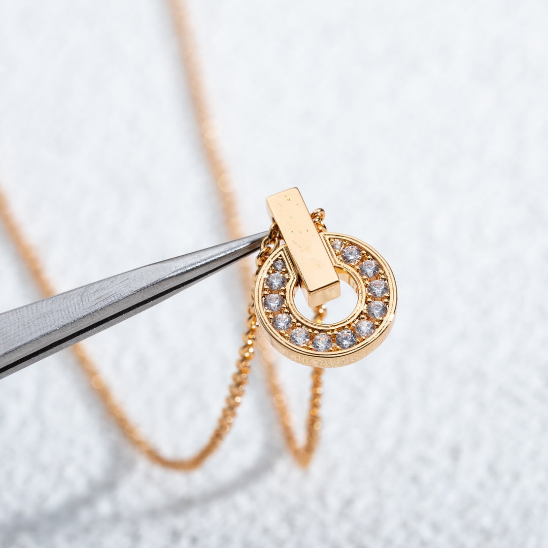 [⭐Veyra]GARI NECKLACE PINK GOLD DIAMOND