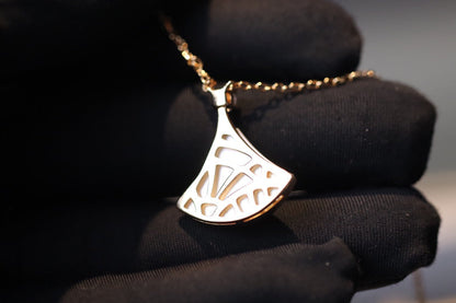 [⭐Veyra]DREAM NECKLACE WHITE MOP PINK GOLD 1 DIAMOND