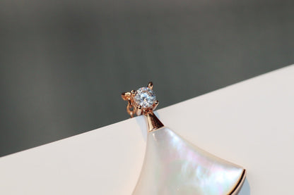 [⭐Veyra]DREAM NECKLACE WHITE MOP PINK GOLD 1 DIAMOND