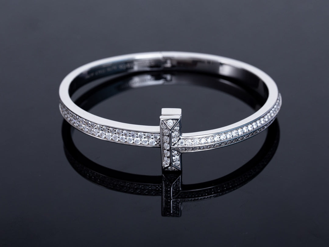 [⭐Veyra Jewels]WIDE DIAMONDS HINGED BANGLE SILVER