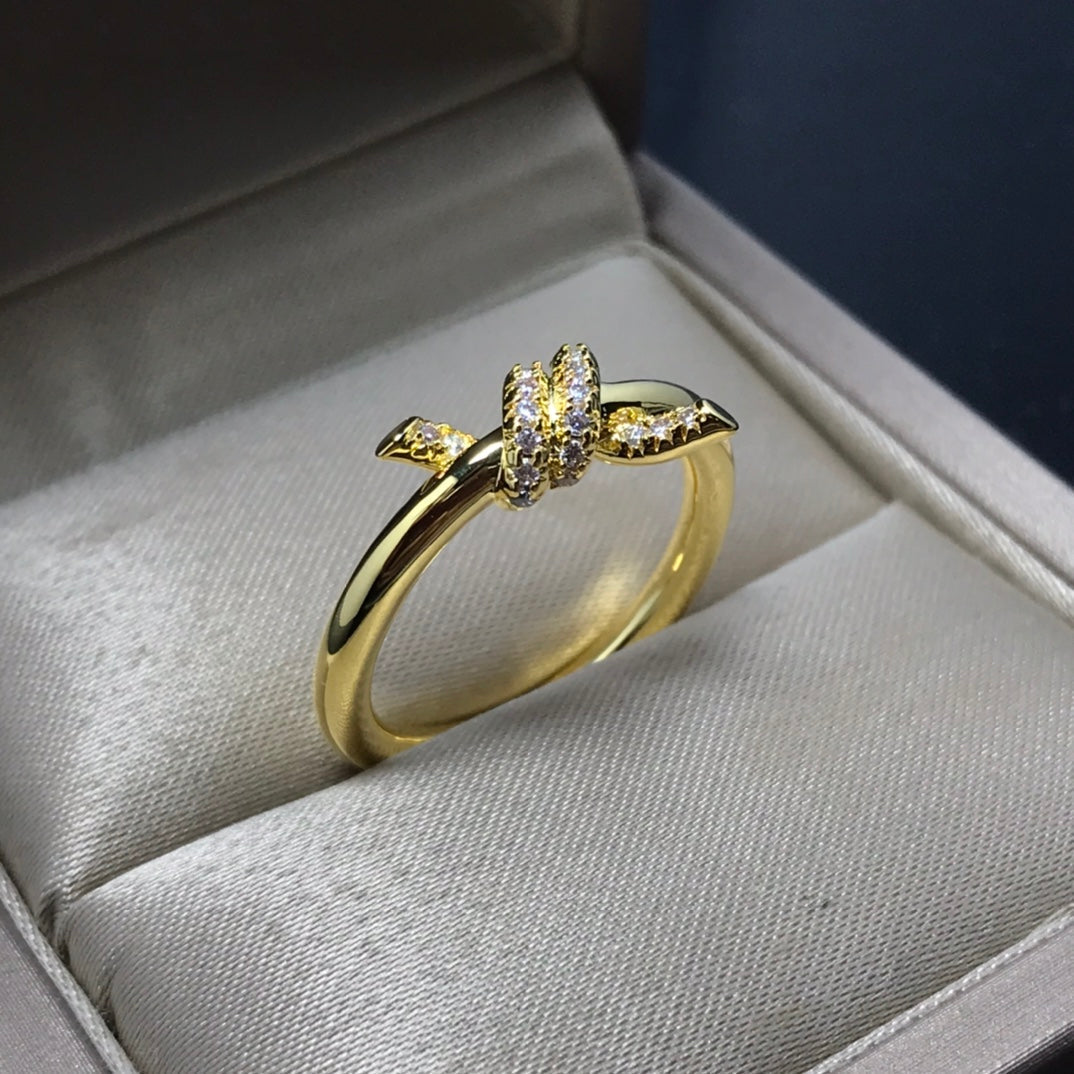 [⭐Veyra Jewels]KNOT RING 1.2MM DIAMOND