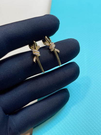 [⭐Veyra Jewels]KNOT EARRINGS GOLD DIAMOND