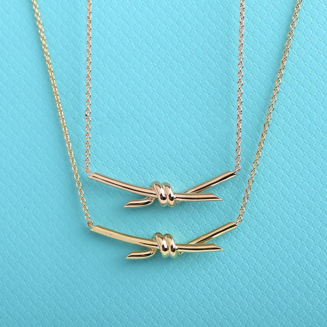 [⭐Veyra Jewels]KNOT NECKLACE GOLD