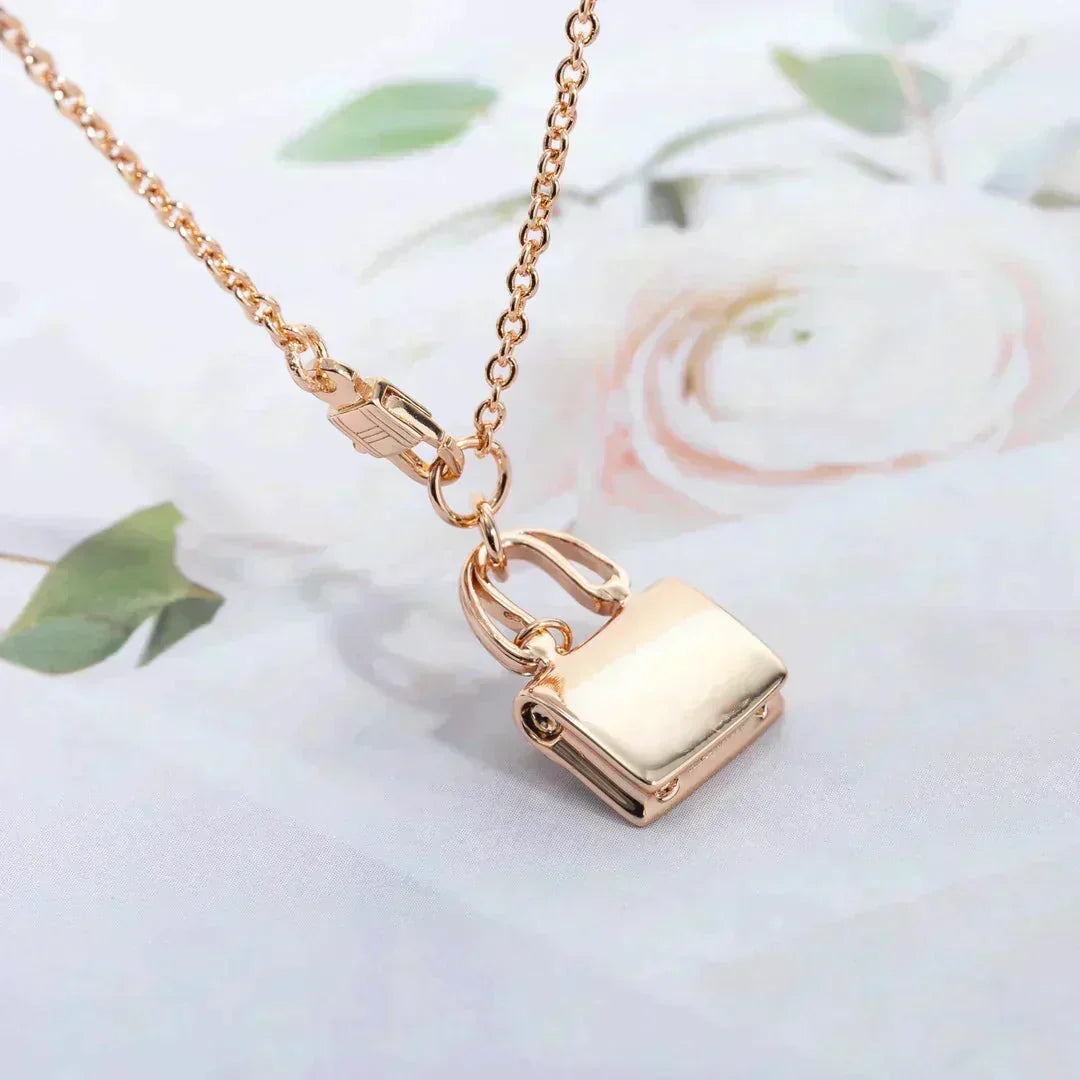 [⭐Veyra]AMULETTE PEDANT ROSE GOLD NECKLACE