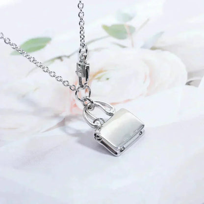 [⭐Veyra]AMULETTE PEDANT SILVER NECKLACE