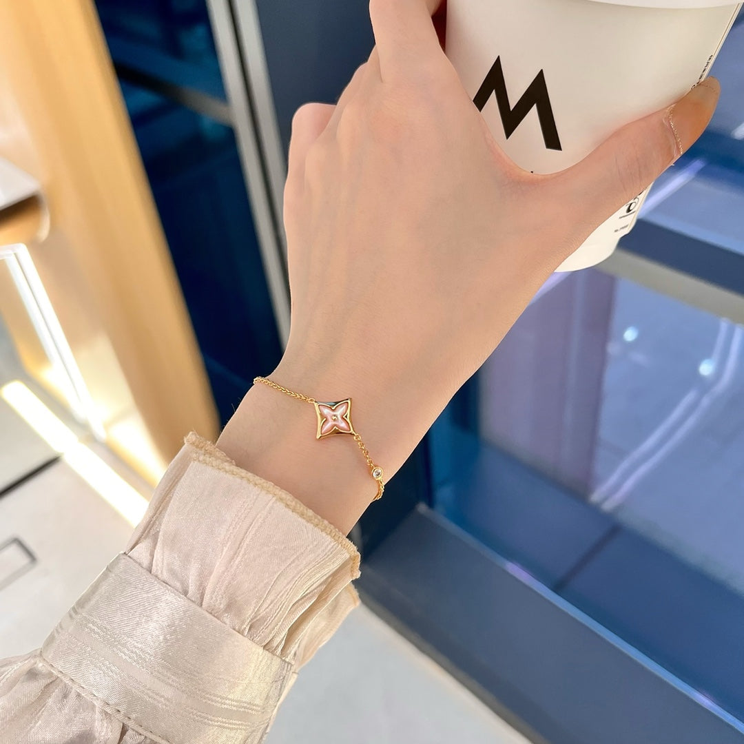[⭐Veyra]STAR 1 DIAMOND PINK GOLD BRACELET