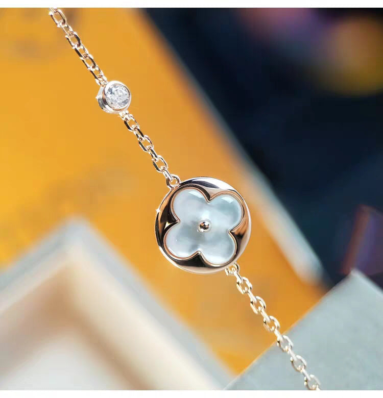 [⭐Veyra]SUN MOP GOLD 1 DIAMOND NECKLACE