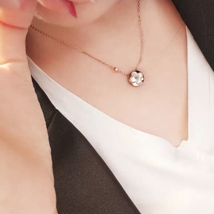 [⭐Veyra]SUN MOP GOLD 1 DIAMOND NECKLACE