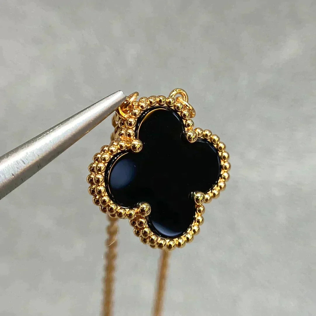 [⭐Veyra]CLOVER 15MM BLACK ONYX SINGLE FLOWER NECKLACE