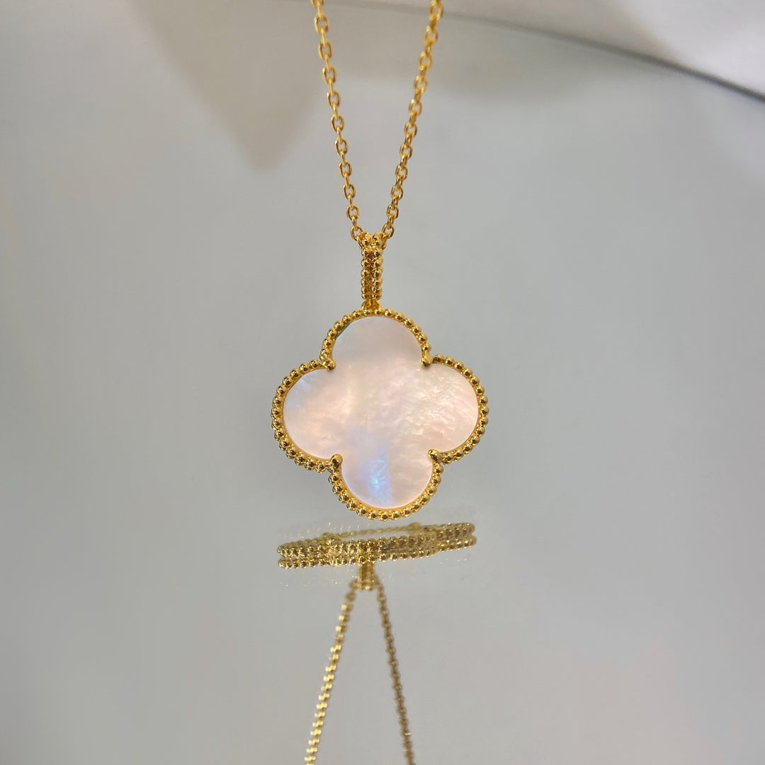 [⭐Veyra]CLOVER 25MM MOP LARGE PENDANT NECKLACE