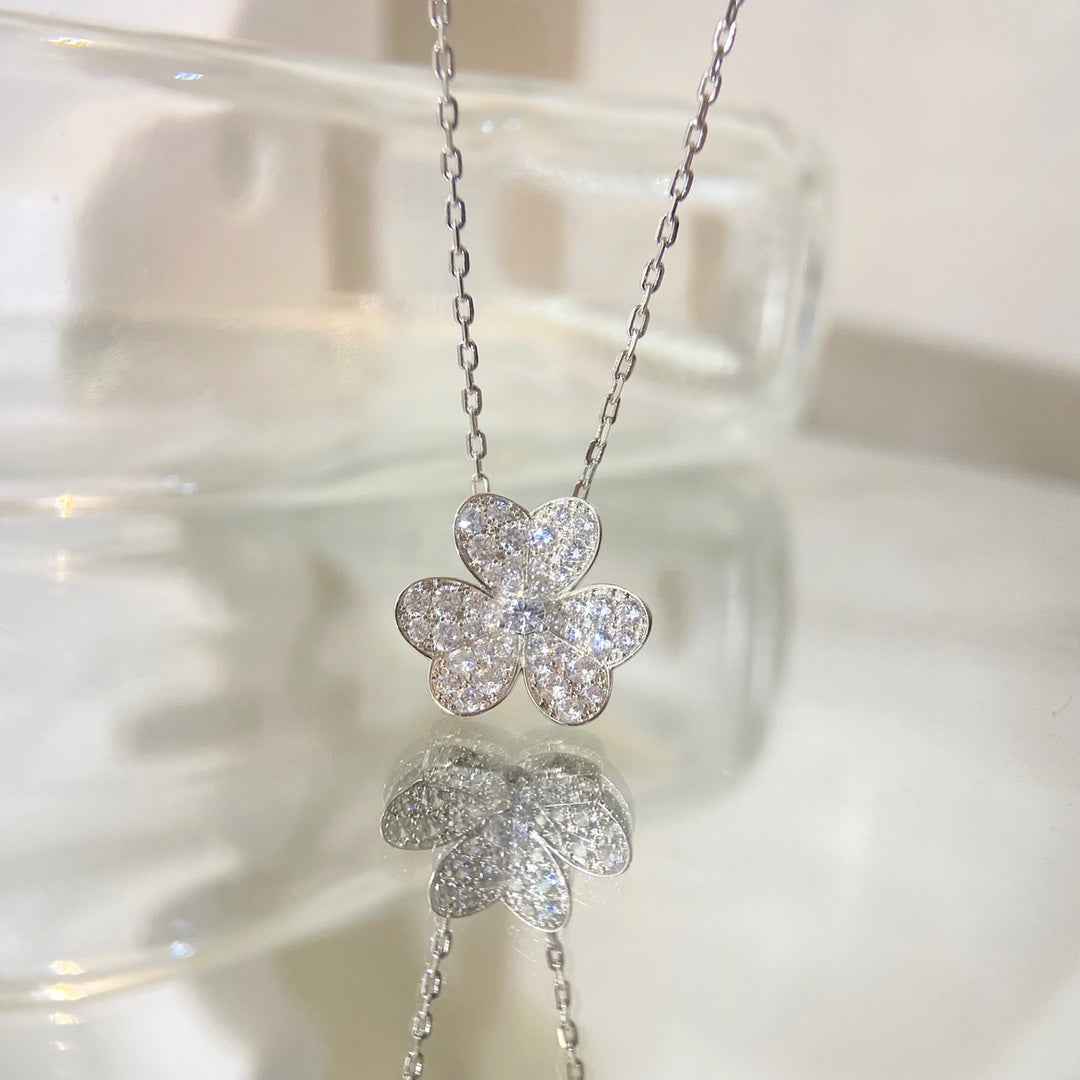 [⭐Veyra]FLOWER DIAMOND NECKLACE