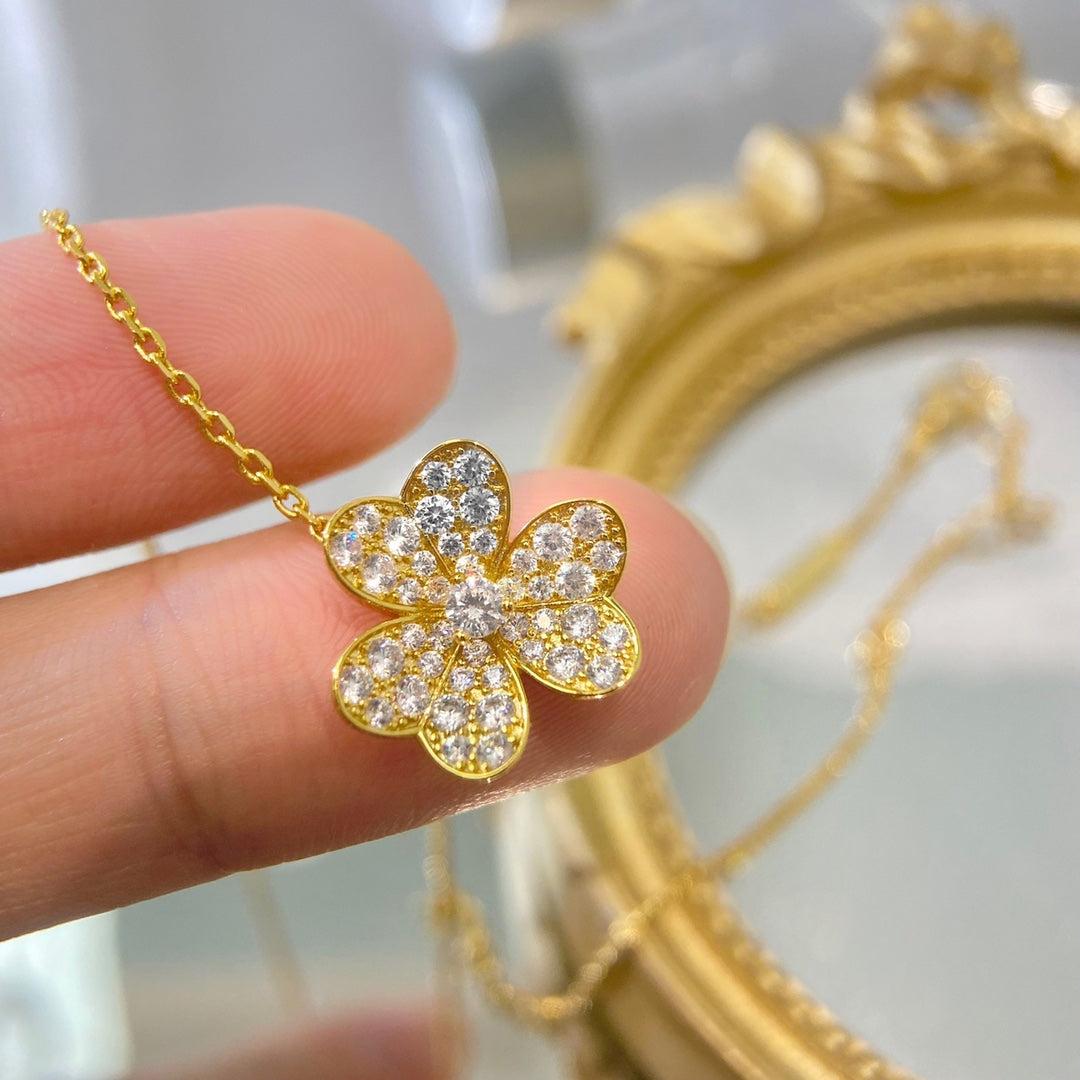 [⭐Veyra]FLOWER DIAMOND NECKLACE