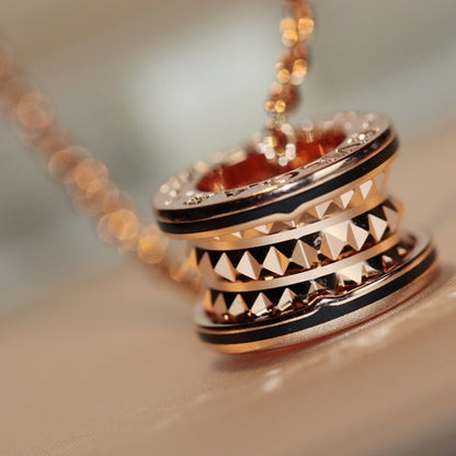 [⭐Veyra]ZERO 1 ROCK PEDANT PINK GOLD BLACK NECKLACE