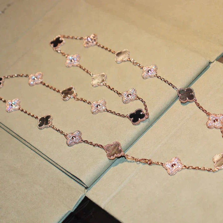 [⭐Veyra]CLOVER 20 MOTIFS DARK MOP DIAMOND  NECKLACE