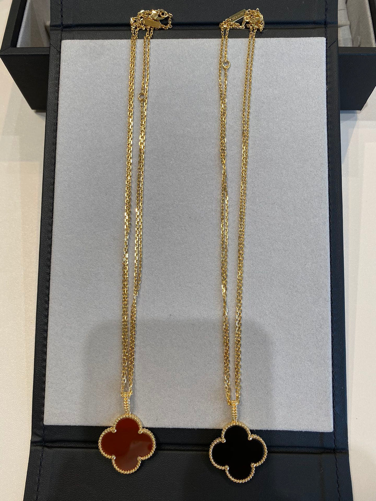 [⭐Veyra]CLOVER 25MM NECKLACE GOLD CARNELIAN