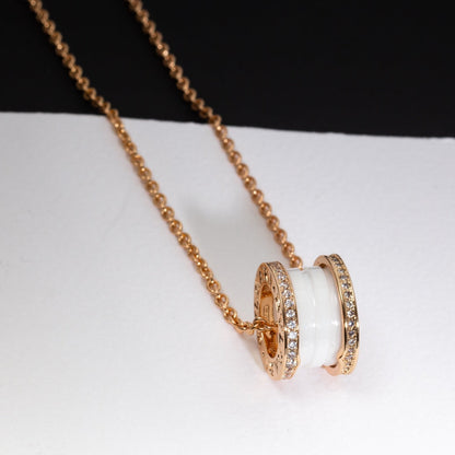 [⭐Veyra]ZERO 1 WHITE CERAMIC PINK GOLD DIAMOND NECKLACE