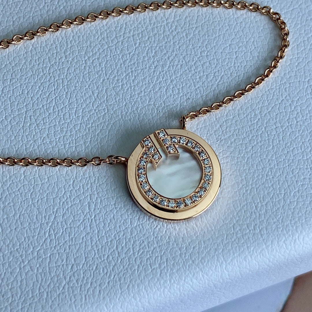 [⭐Veyra Jewels]T DIAMOND CIRCLE PEDANT NECKLACE