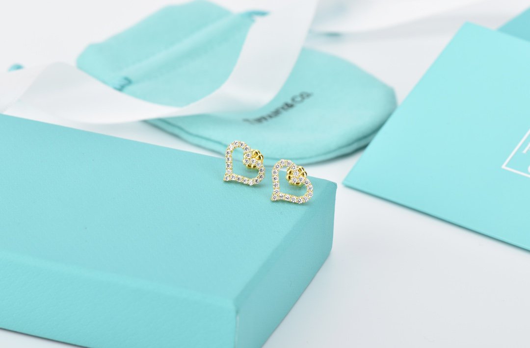 [⭐Veyra Jewels]OPEN HEART STUD DIAMOND EARRINGS