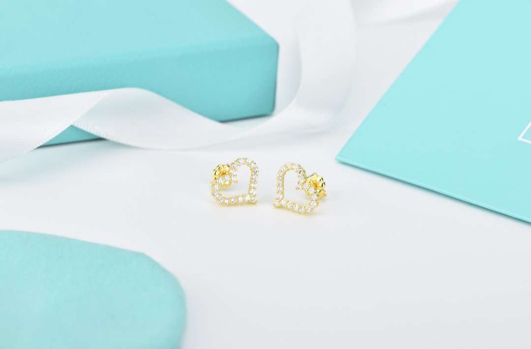 [⭐Veyra Jewels]OPEN HEART STUD DIAMOND EARRINGS