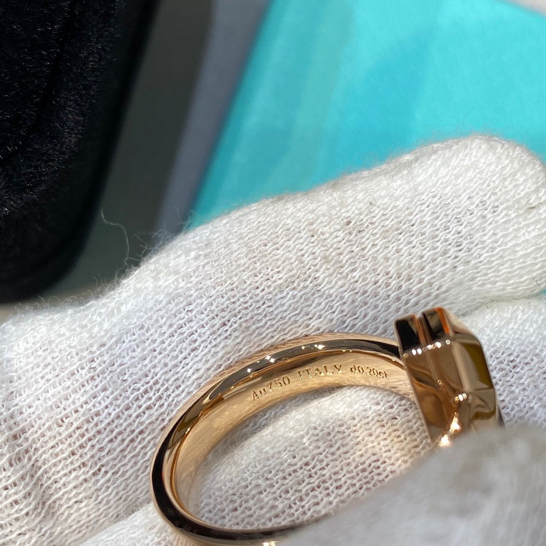[⭐Veyra Jewels]T WIRE MEDIUM DIAMOND RING