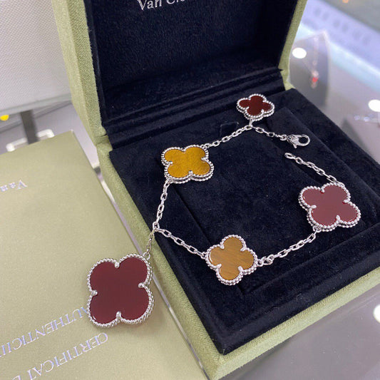 [⭐Veyra]CLOVER 5 MOTIFS SIVLER CARNELIAN TIGER EYE BRACELET