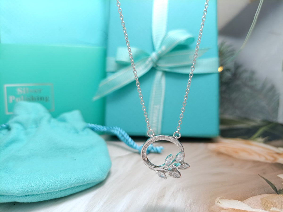 [⭐Veyra Jewels]DIAMOND VINE CIRCLE PENDANT PLATINUM NECKLACE