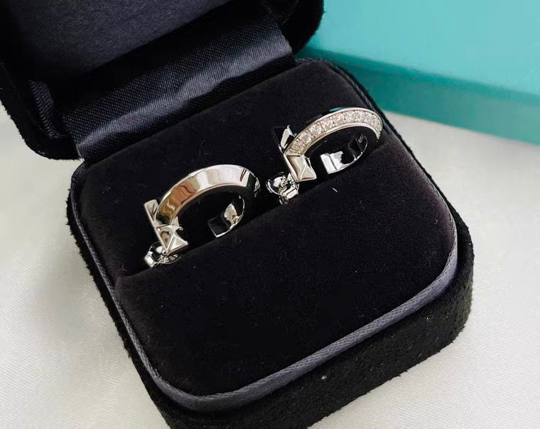 [⭐Veyra Jewels]HOOP EARRINGS IN ROSE GOLD WITH DIAMONDS