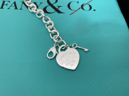 [⭐Veyra Jewels]KEY HEART CARD CHUNKY INTERLOCKING BRACELET LENGTH