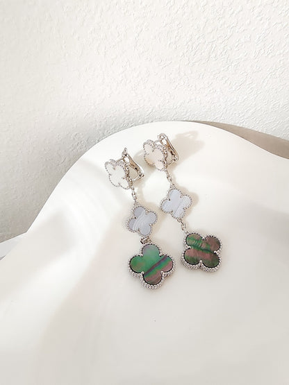 [⭐Veyra]CLOVER 3 MOTIFS CHALCEDONY DARK MOP SILVER EARRINGS