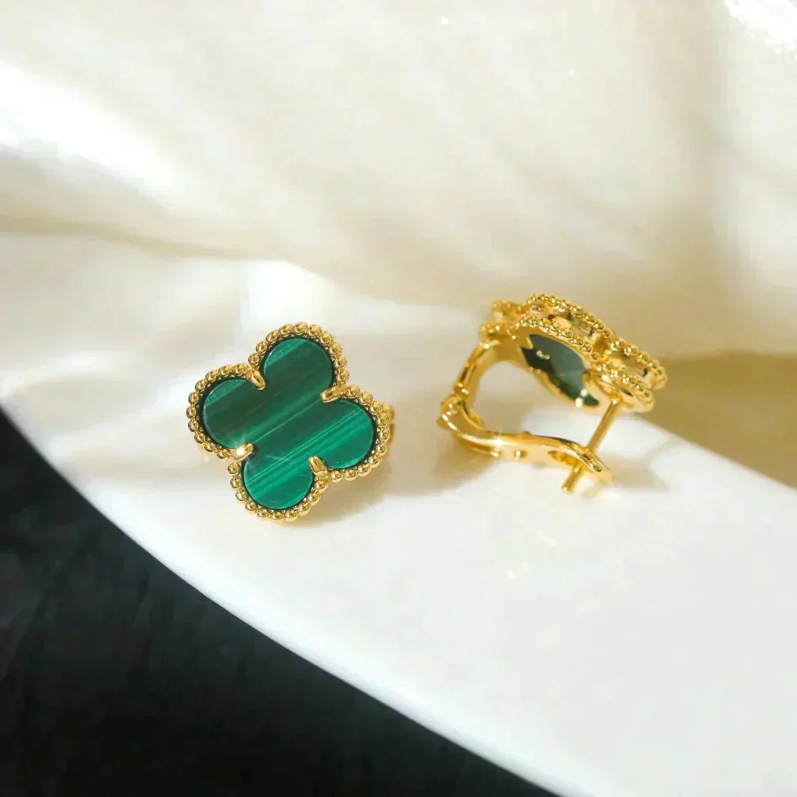 [⭐Veyra]CLOVER MEDIUM 1 MOTIFS MALACHITE  EARRINGS