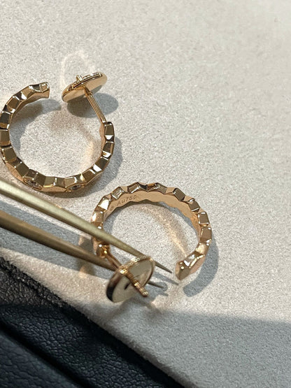 [⭐Veyra]Hollow Design Four-Leaf Clover Flower Shape Ring