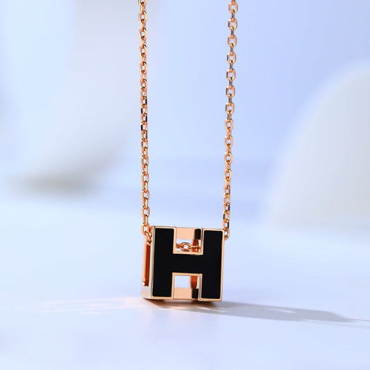 [⭐Veyra]H CAGE PINK GOLD NECKLACE