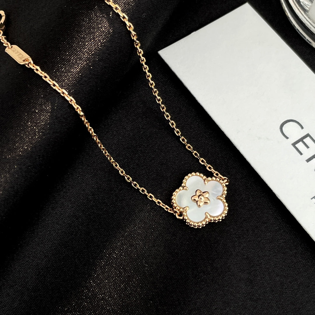 [⭐Veyra]Veyra SPRING ROSE GOLD MOP BRACELET