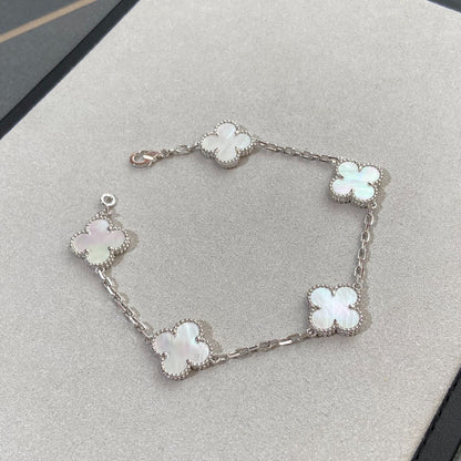[⭐Veyra]CLOVER WHITE PEARL MOP 5 MOTIF BRACELET COLLECTION