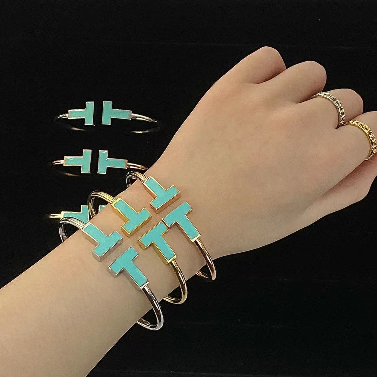 [⭐Veyra Jewels]T WIDE TURQUOISE OPEN BRACELET