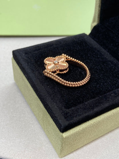 [⭐Veyra]CLOVER RIVERSIBLE ROSE GOLD RING