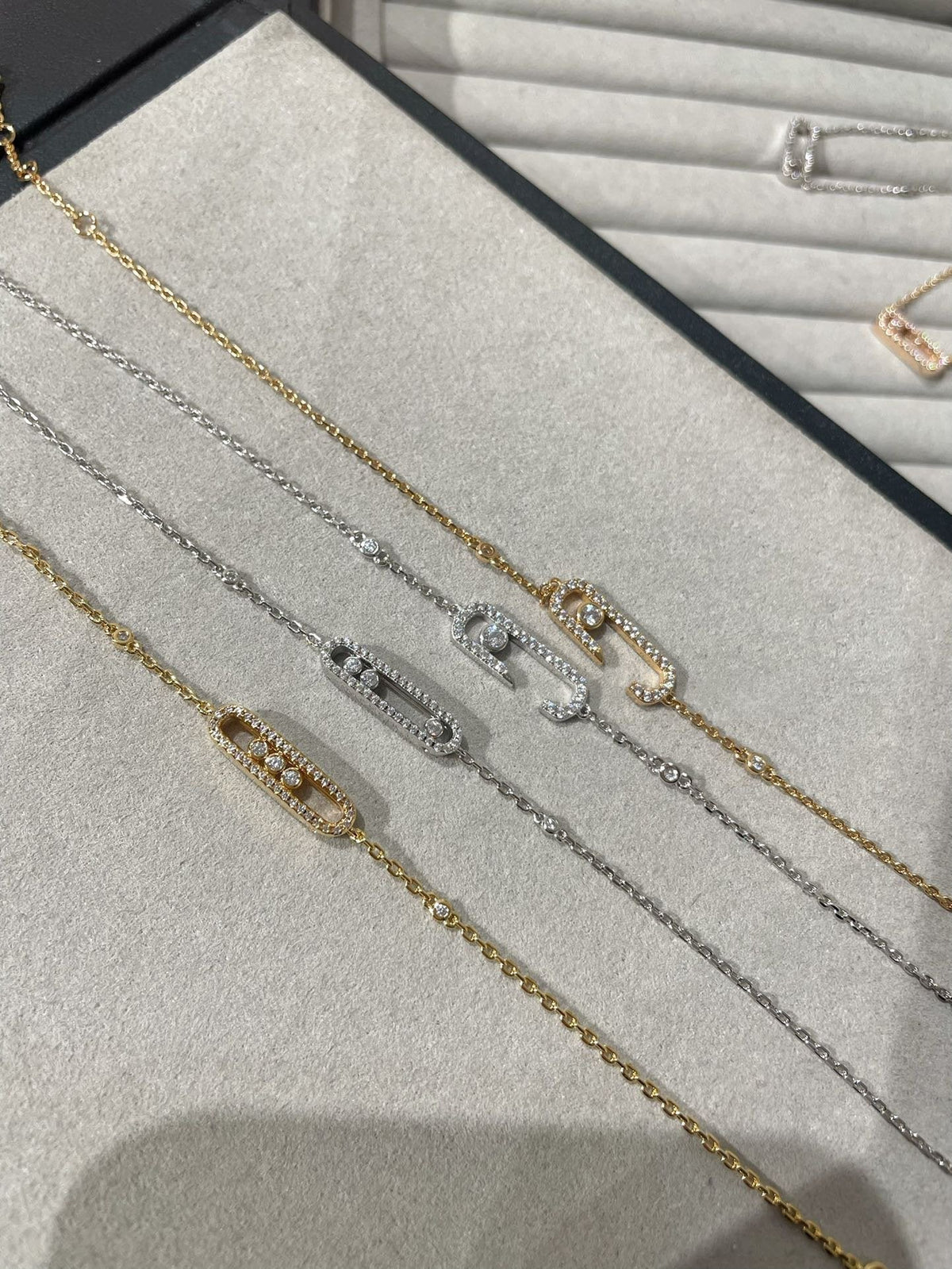 [⭐Veyra]BABY MOVE DIAMOND BRACELET