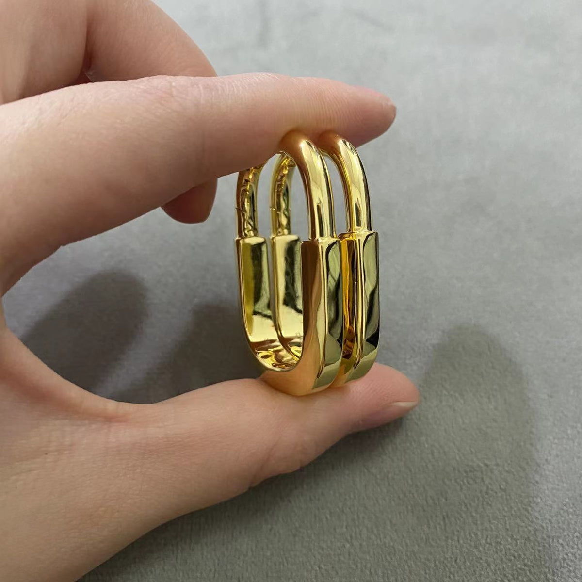 [⭐Veyra Jewels]LOCK MEDIUM EARRINGS