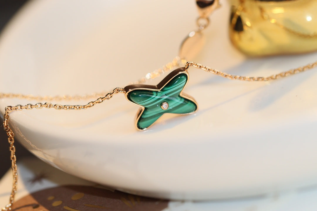 [⭐Veyra]JEUX MALACHITE 1 DIAMOND PINK GOLD NECKLACE