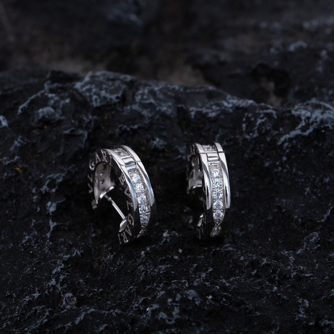 [⭐Veyra]ZERO 1 MINI SILVER DIAMOND EARRINGS