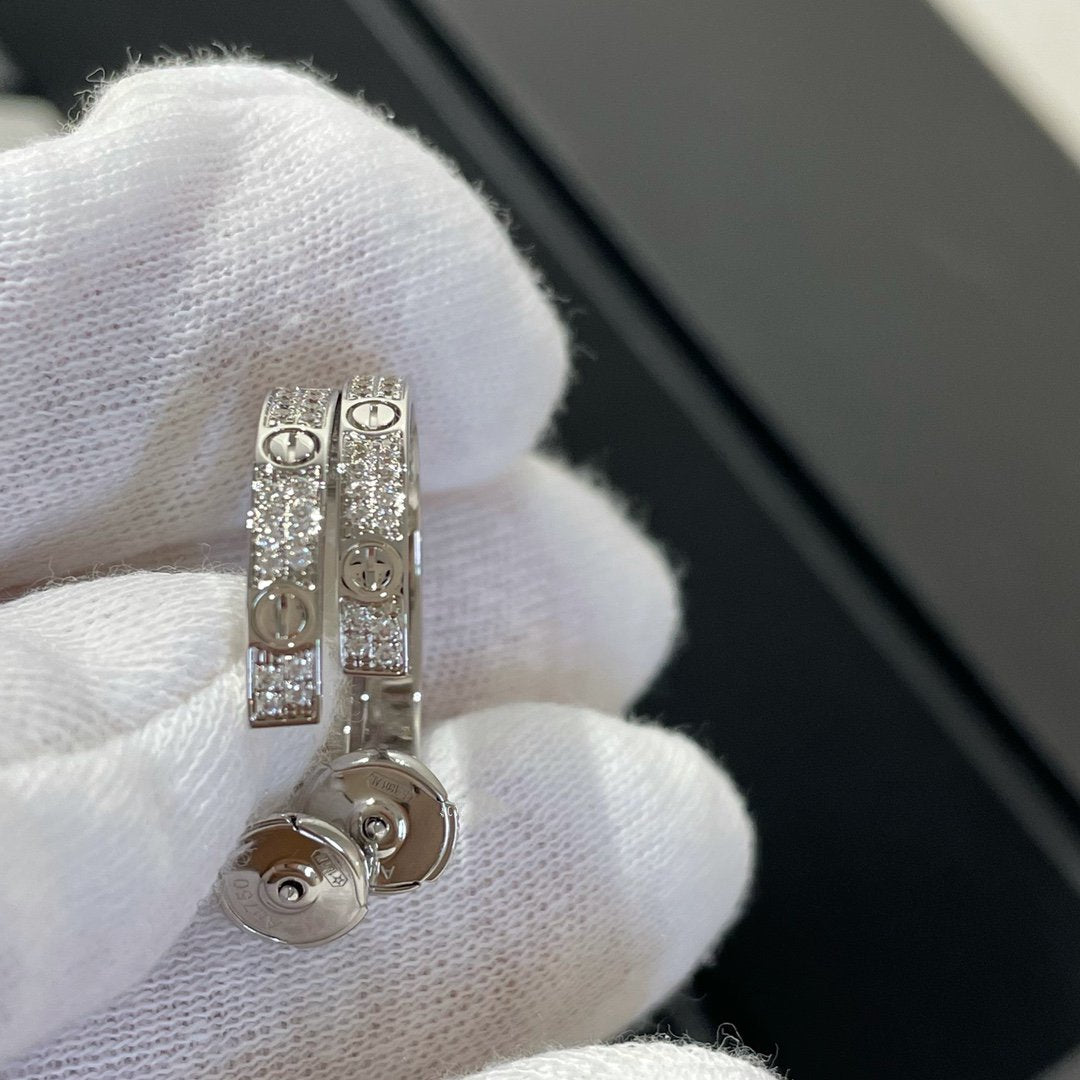 [⭐Veyra]LOVE DIAMOND SILVER HOOP EARRINGS